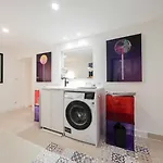 Exceptional A C 4br 8p With Pool & Sea View *