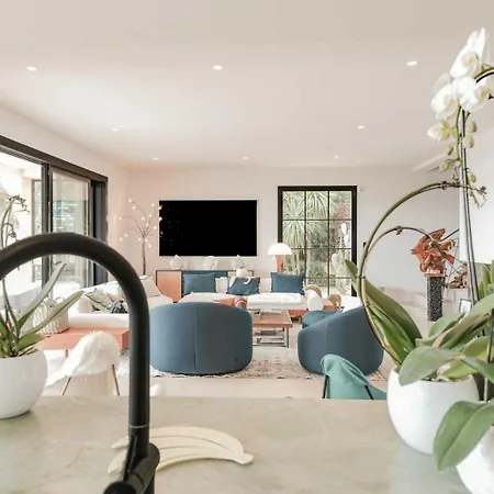 דירה Exceptional A C 4br 8p With Pool & Sea View