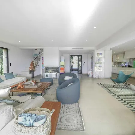 Exceptional A C 4br 8p With Pool & Sea View * פורט גרימו