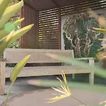 Exceptional A C 4br 8p With Pool & Sea View * 格里莫港