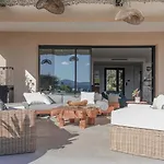 Exceptional A C 4br 8p With Pool & Sea View 公寓