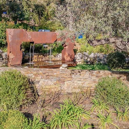 Exceptional A C 4br 8p With Pool & Sea View