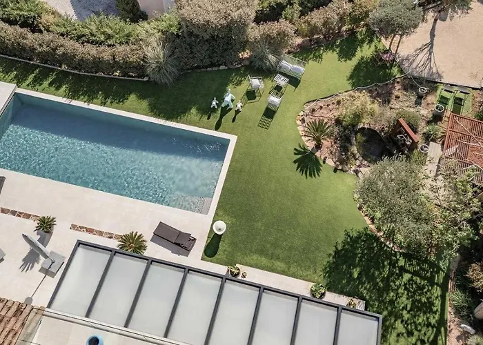 Exceptional A C 4br 8p With Pool & Sea View Apartamento *