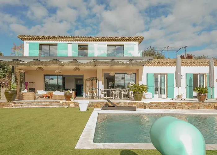 Exceptional A C 4br 8p With Pool & Sea View Apartamento