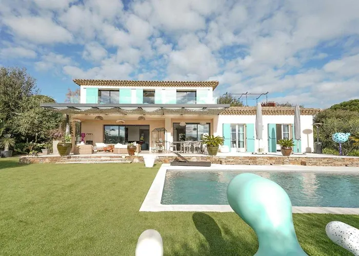 Exceptional A C 4br 8p With Pool & Sea View Apartamento *